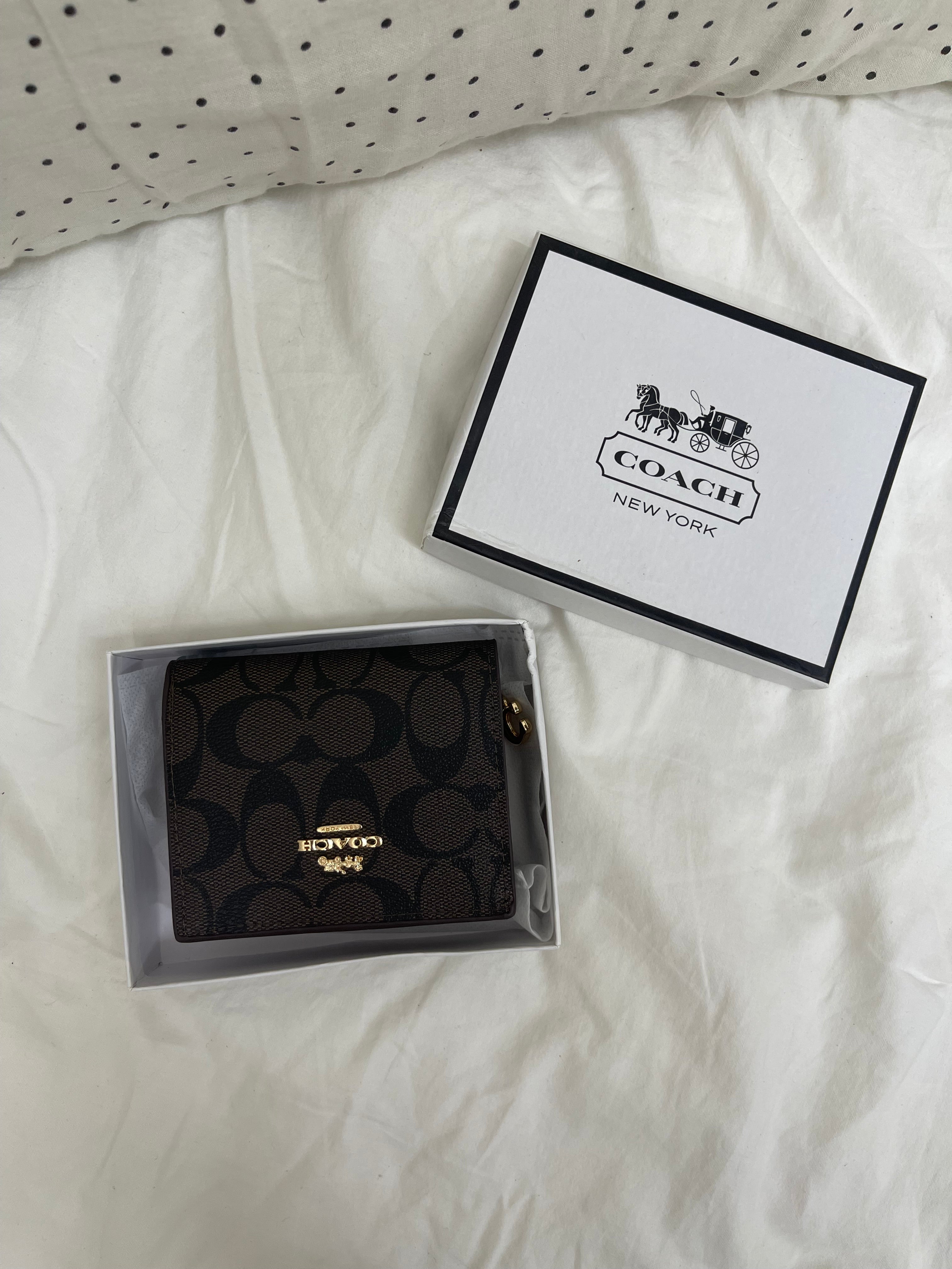 Coach Signature Small Zip Wallet – Brown Black