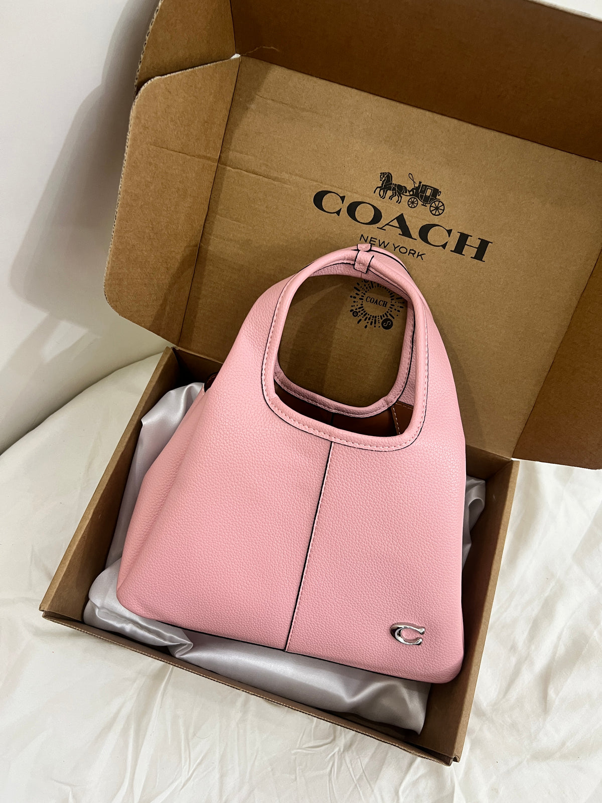 Coach hobo Lana Shoulder Bag 23 In Pink Leather