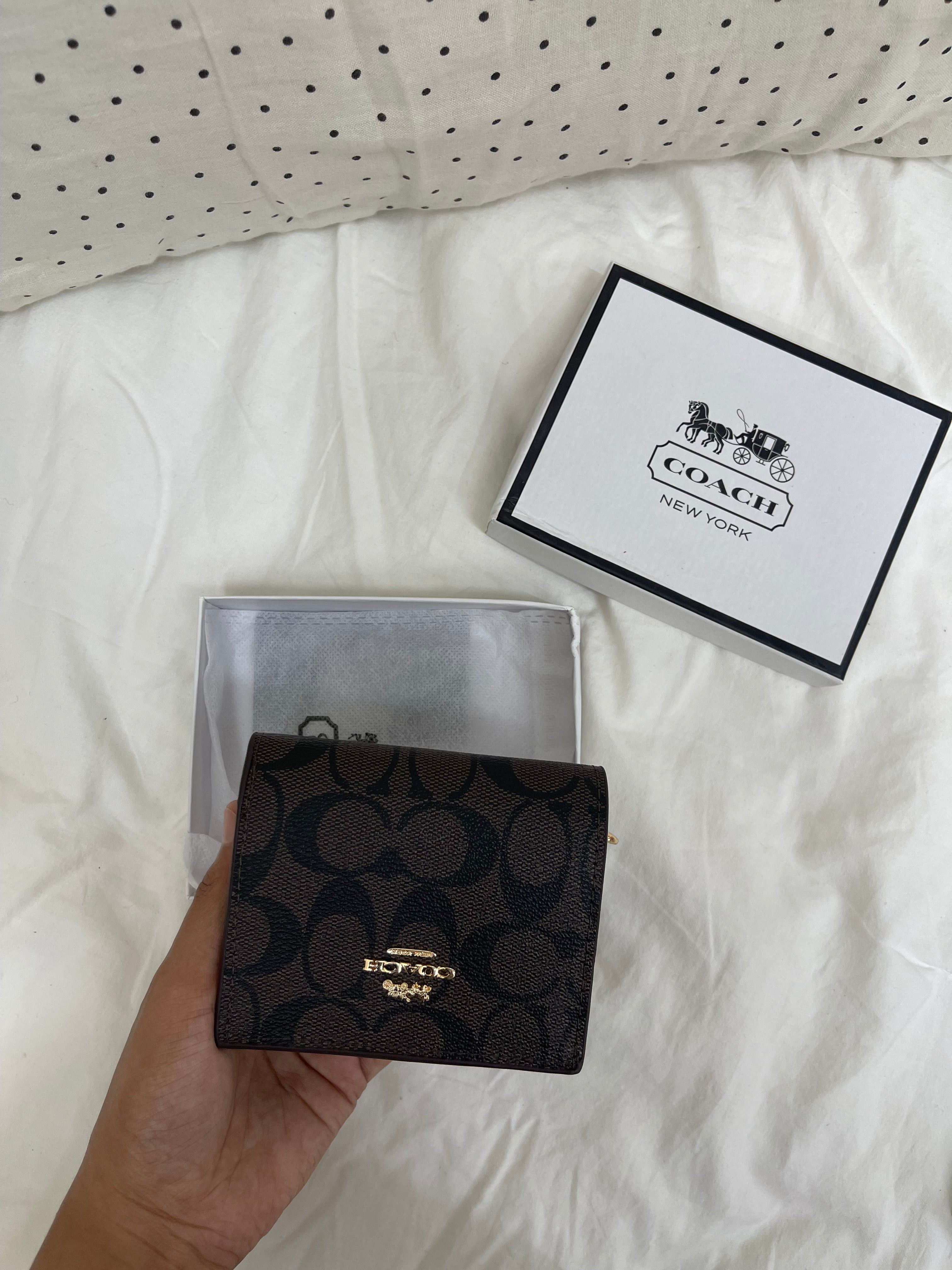 Coach Signature Small Zip Wallet – Brown Black