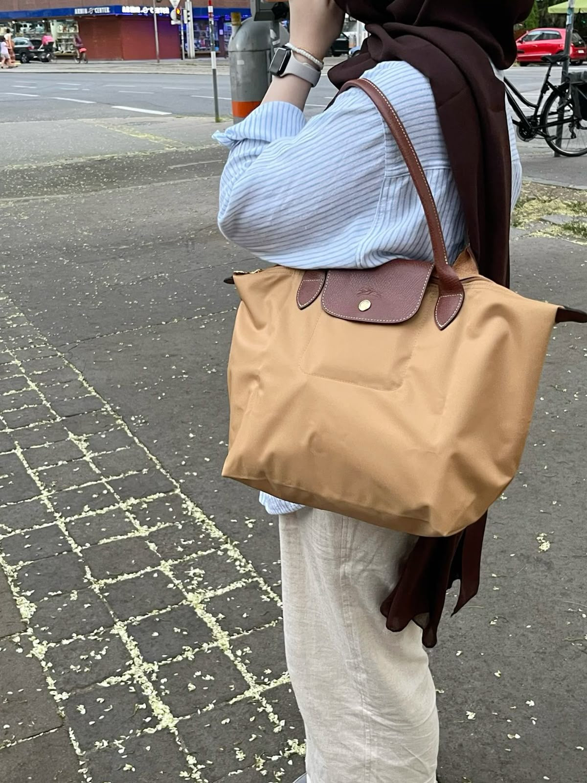 Longchamp Tote Large - SAND BEIGE (WITH BRAND LOGO)