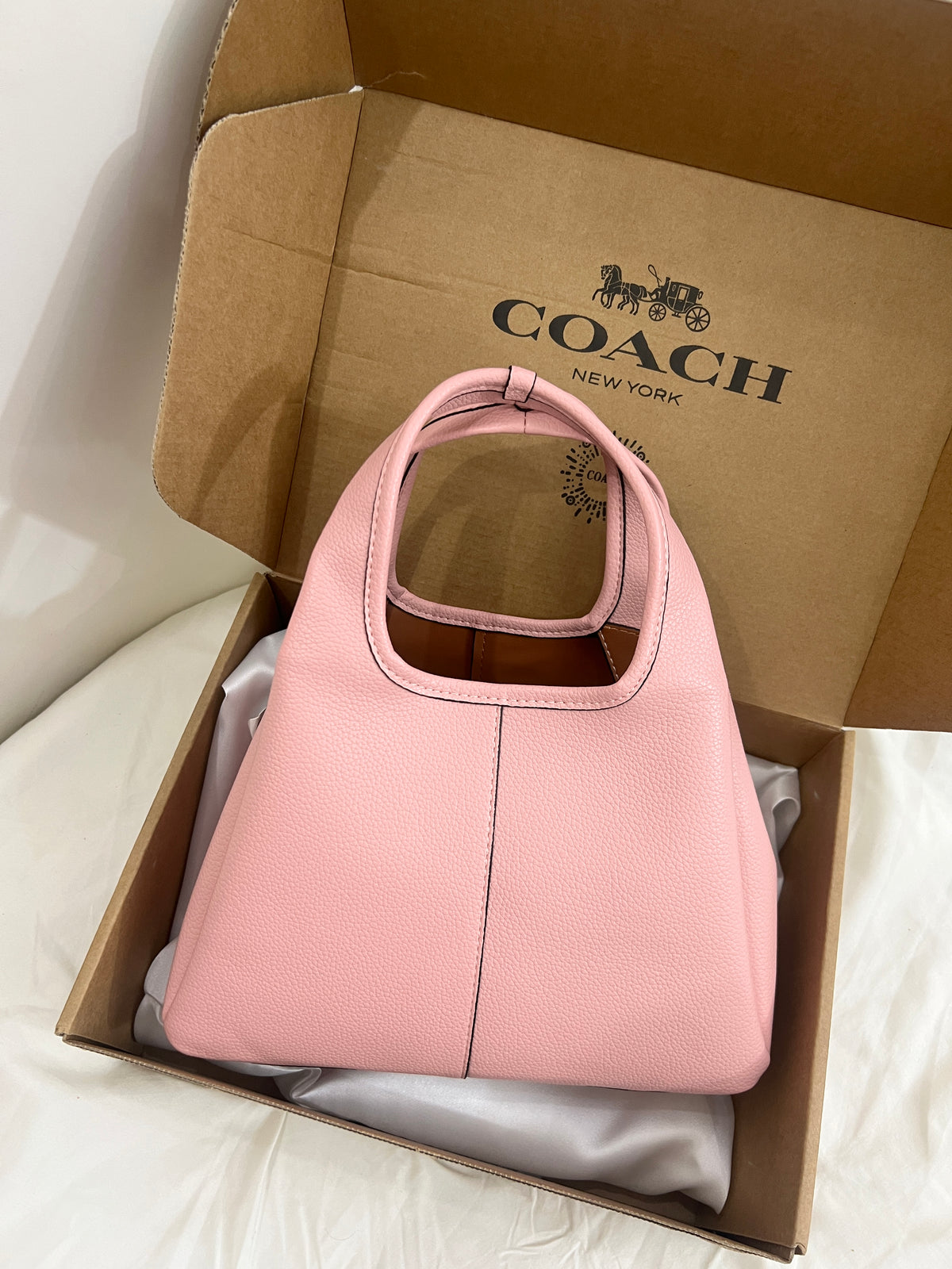 Coach hobo Lana Shoulder Bag 23 In Pink Leather