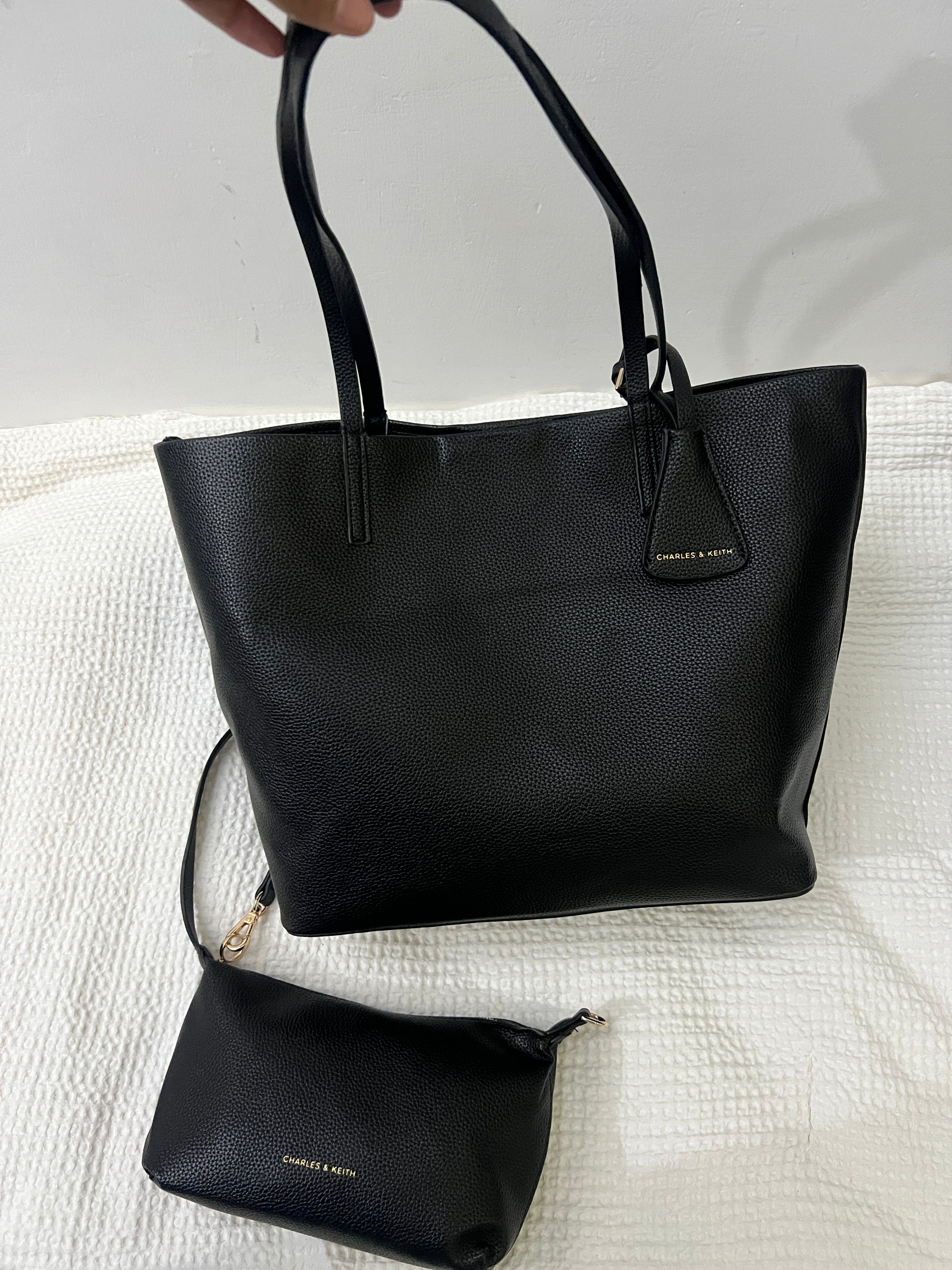Charles & Keith ( with mini pouch )