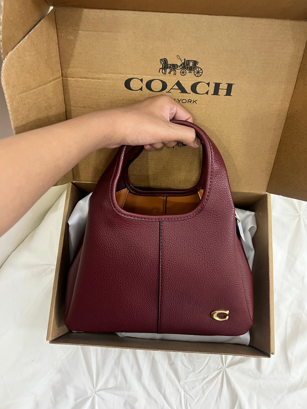 Coach Hobo Lana Shoulder Bag 23 In burgundy Leather