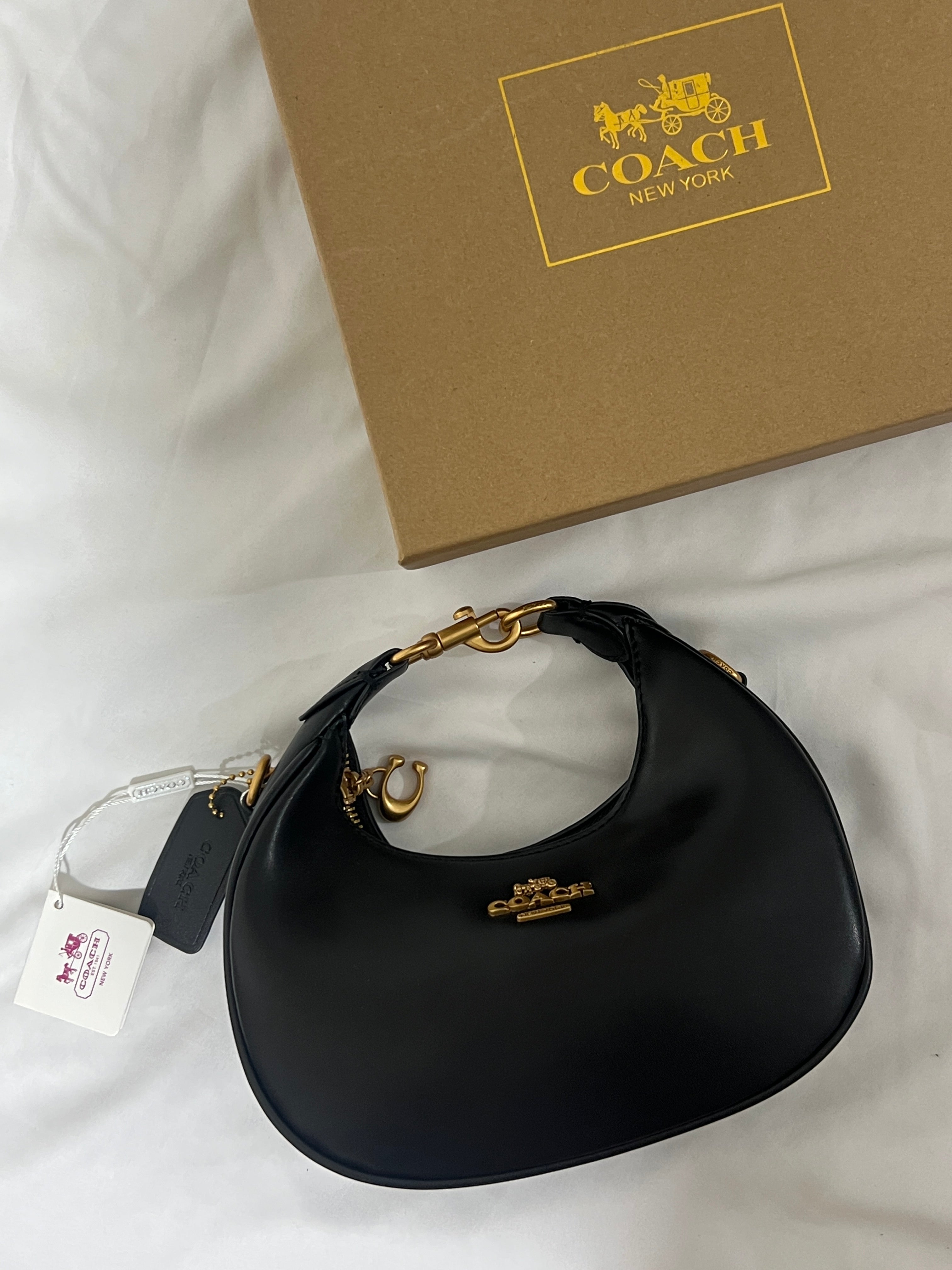 COACH JONIE BAG BLACK (INCLUDE BOX AND LONG STRAP )